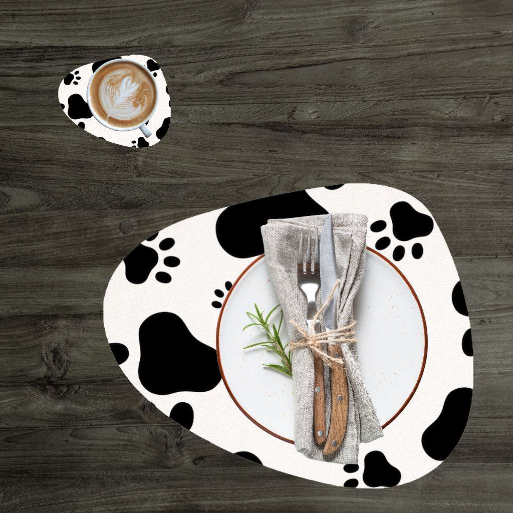 Black and White Paw Pattern Design 