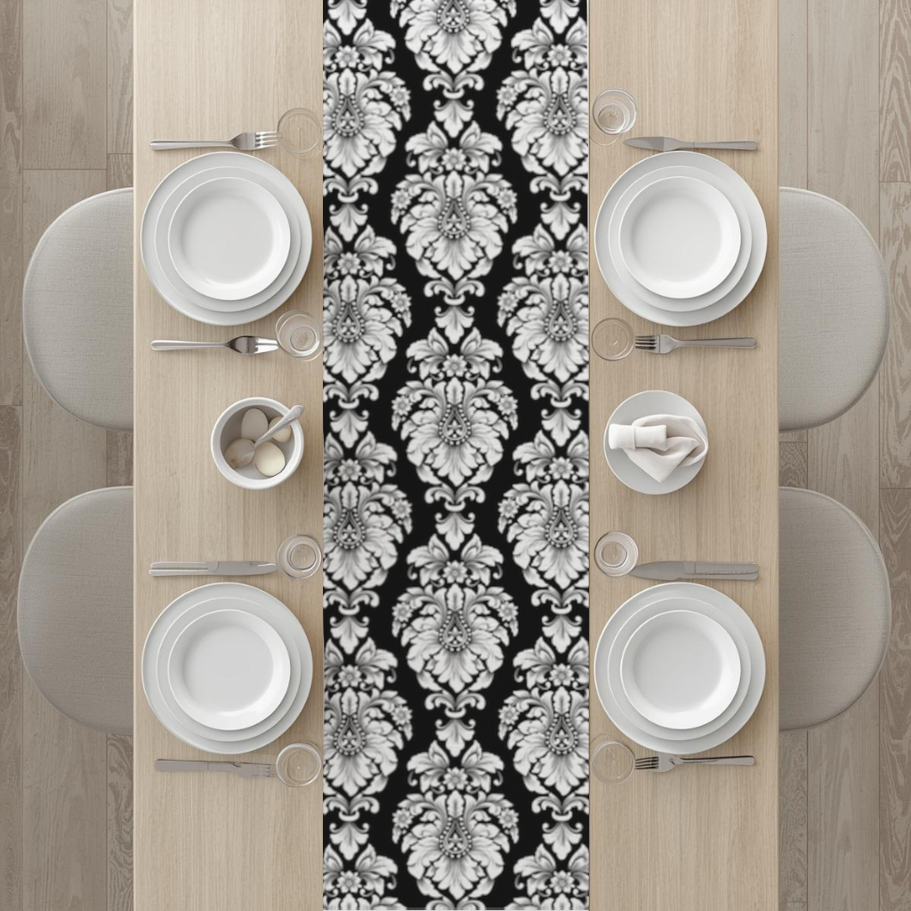 Elegant Black and White Damask Seamless Pattern 