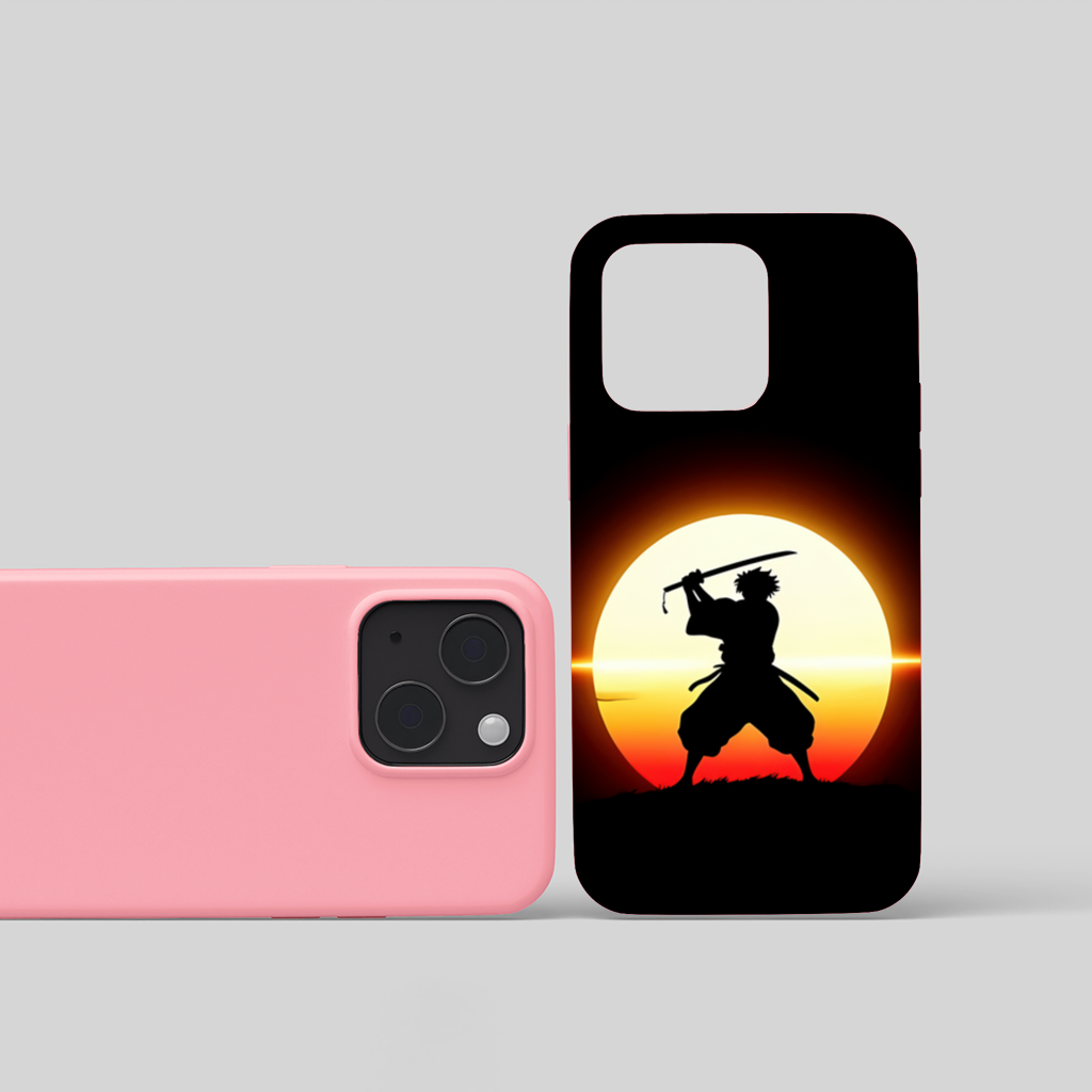 Gün Doğumu Altında Samuray Silüeti Onur ve Güç iPhone 15 ve Plus Kılıfı