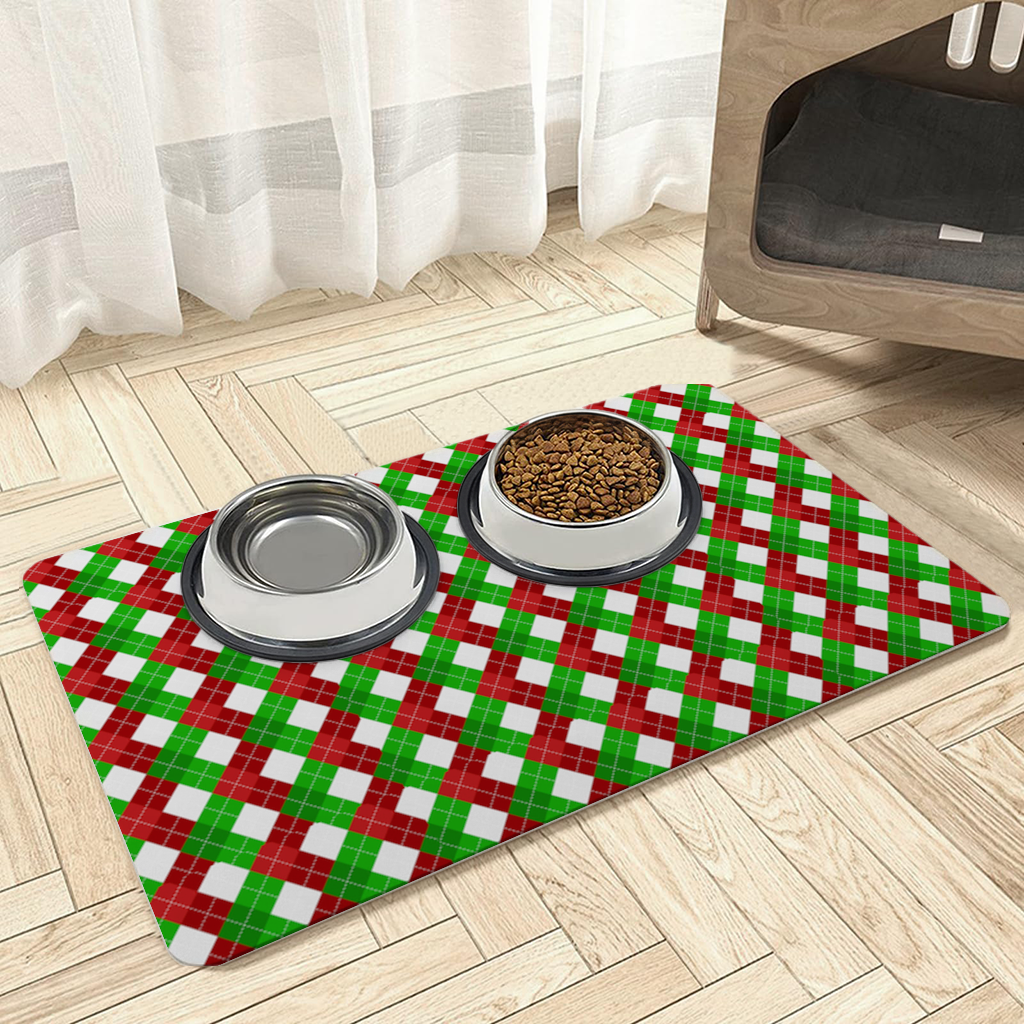 Red Green Argyle Plaid Background Pattern Pet Feeding Mat