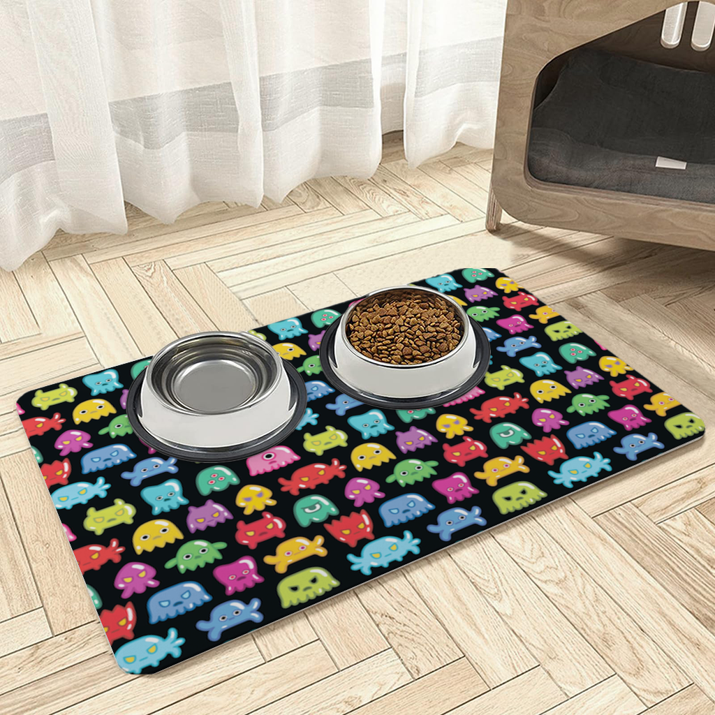 Renkli Sevimli Canavarlar Dikişsiz Desen Evcil Hayvan Besleme Matı