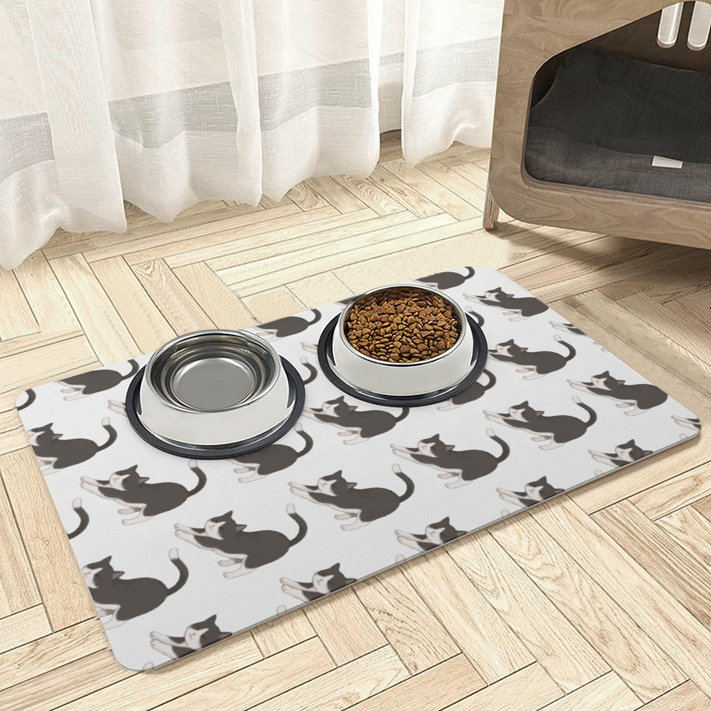 Esneyen Smokin Kedi Evcil Hayvan Besleme Matı