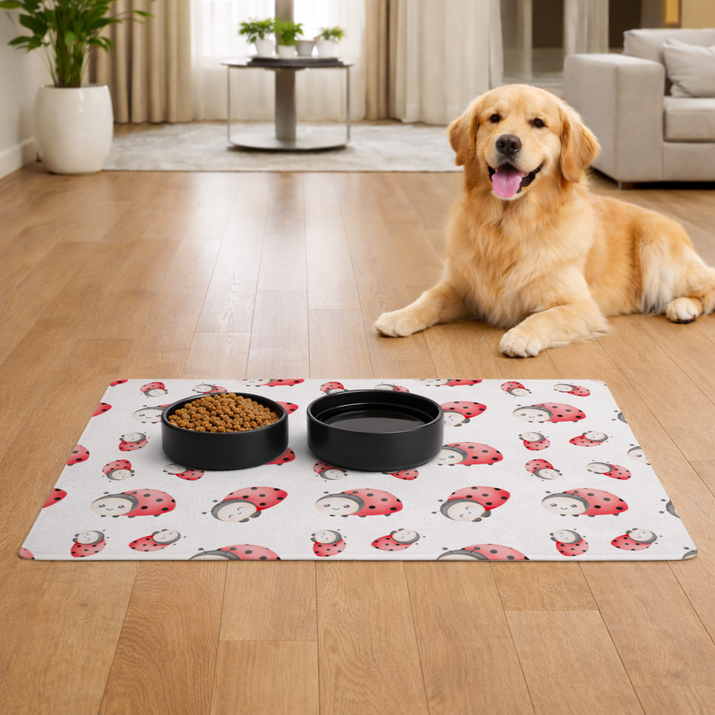 Cute Kawaii Ladybug Pattern 