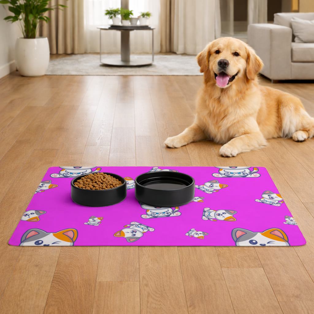 Pembe Zemin Üzerinde Sevimli Çizgi Kedi Deseni Evcil Hayvan Besleme Matı