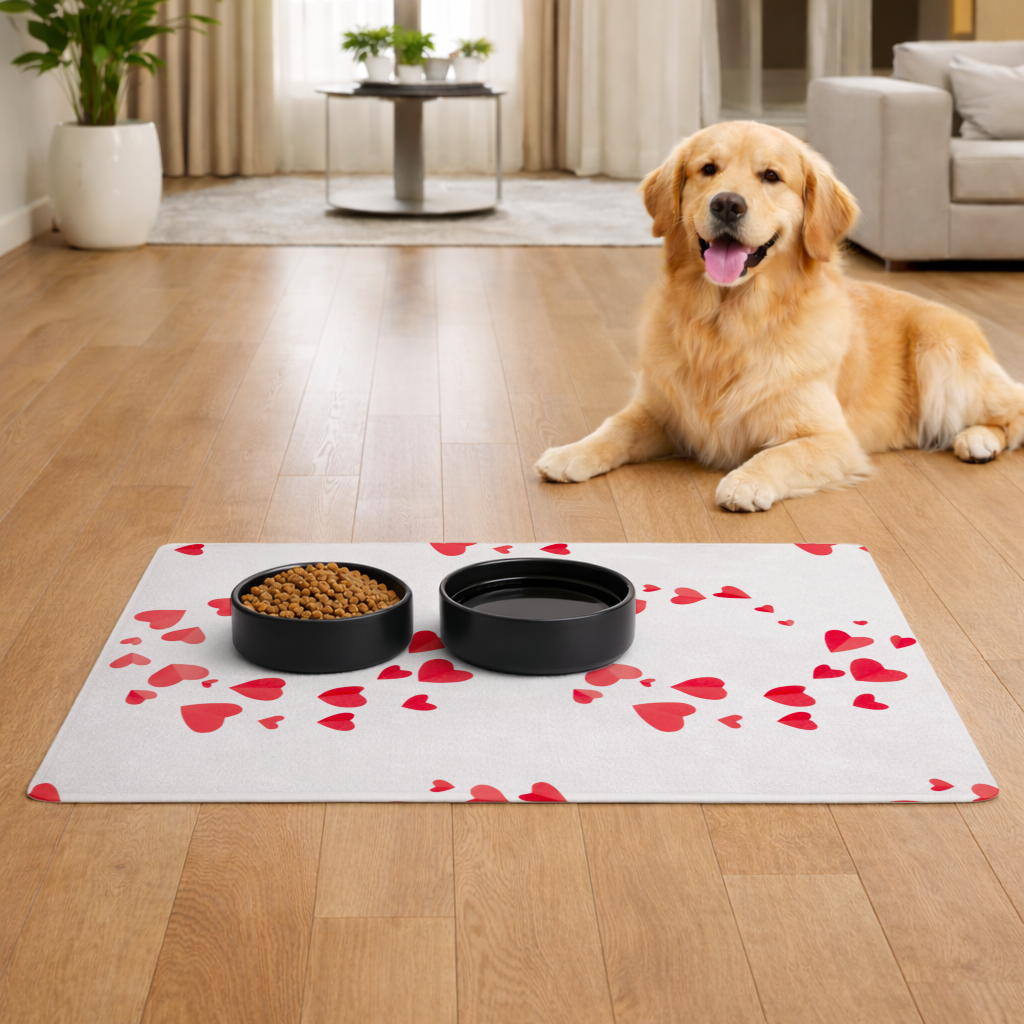 Red Hearts Frame Design Pet Feeding Mat