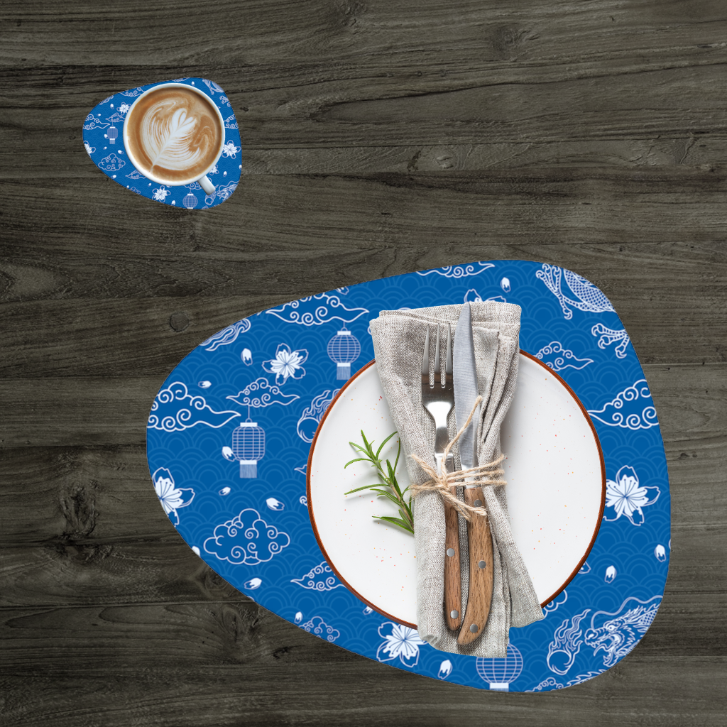 Mavi Zemin Üzerinde Geleneksel Ejderha Deseni Servis Tabağı Altlığı (12 Adet)