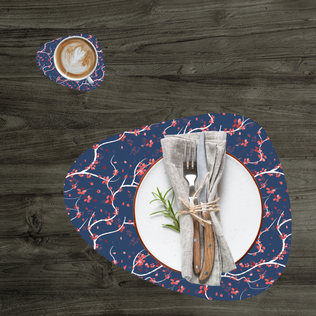 Lacivert Zemin Üzerinde Kırmızı Çiçekli Dal Deseni Servis Tabağı Altlığı (12 Adet)