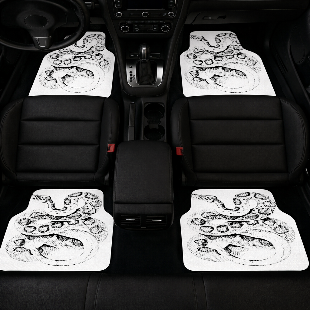 Detailed Vintage Rattlesnake Illustration 