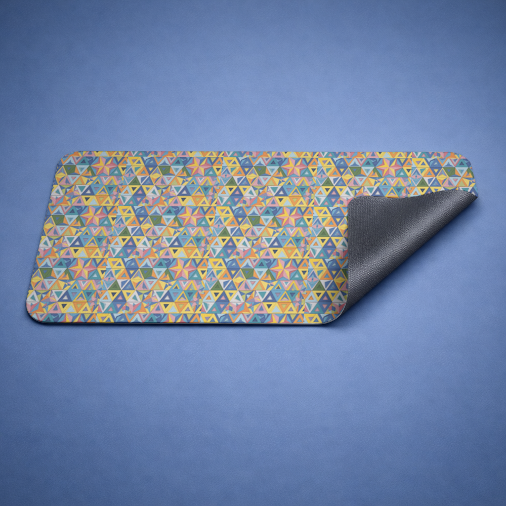 Rainbow triangle pattern Mouse Pad