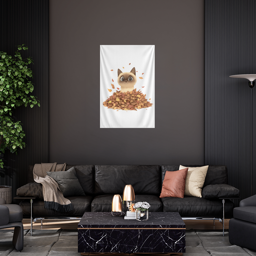 Yaprak Yığınındaki Siyam Kedisi Duvar Örtüsü