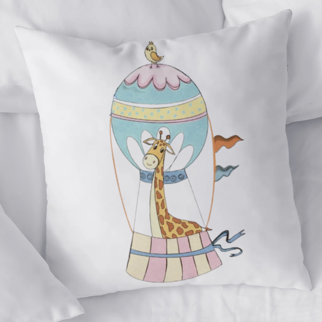 Özgür Zürafa Decorative pillow cover