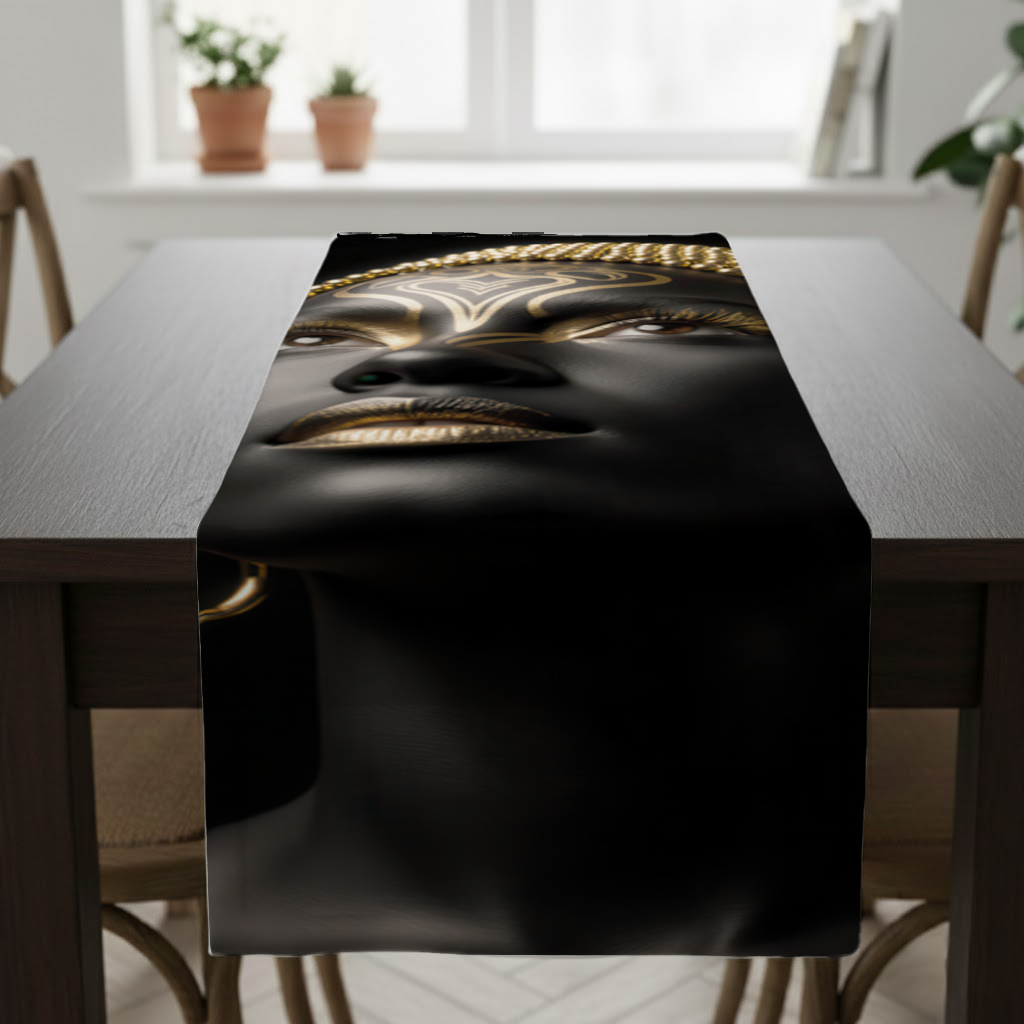 Siyah Altın Afrofütürist Kadın Masa Runner