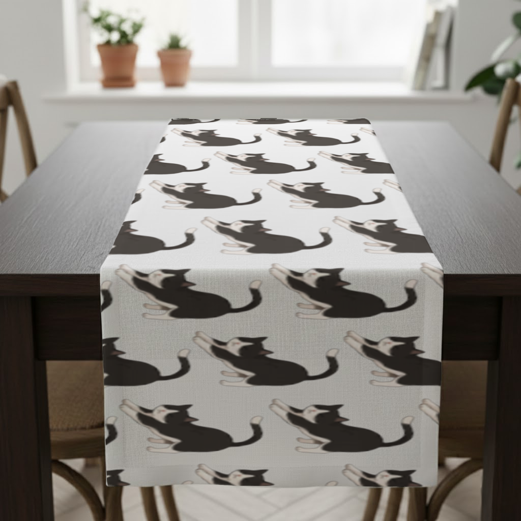 Esneyen Smokin Kedi Masa Runner