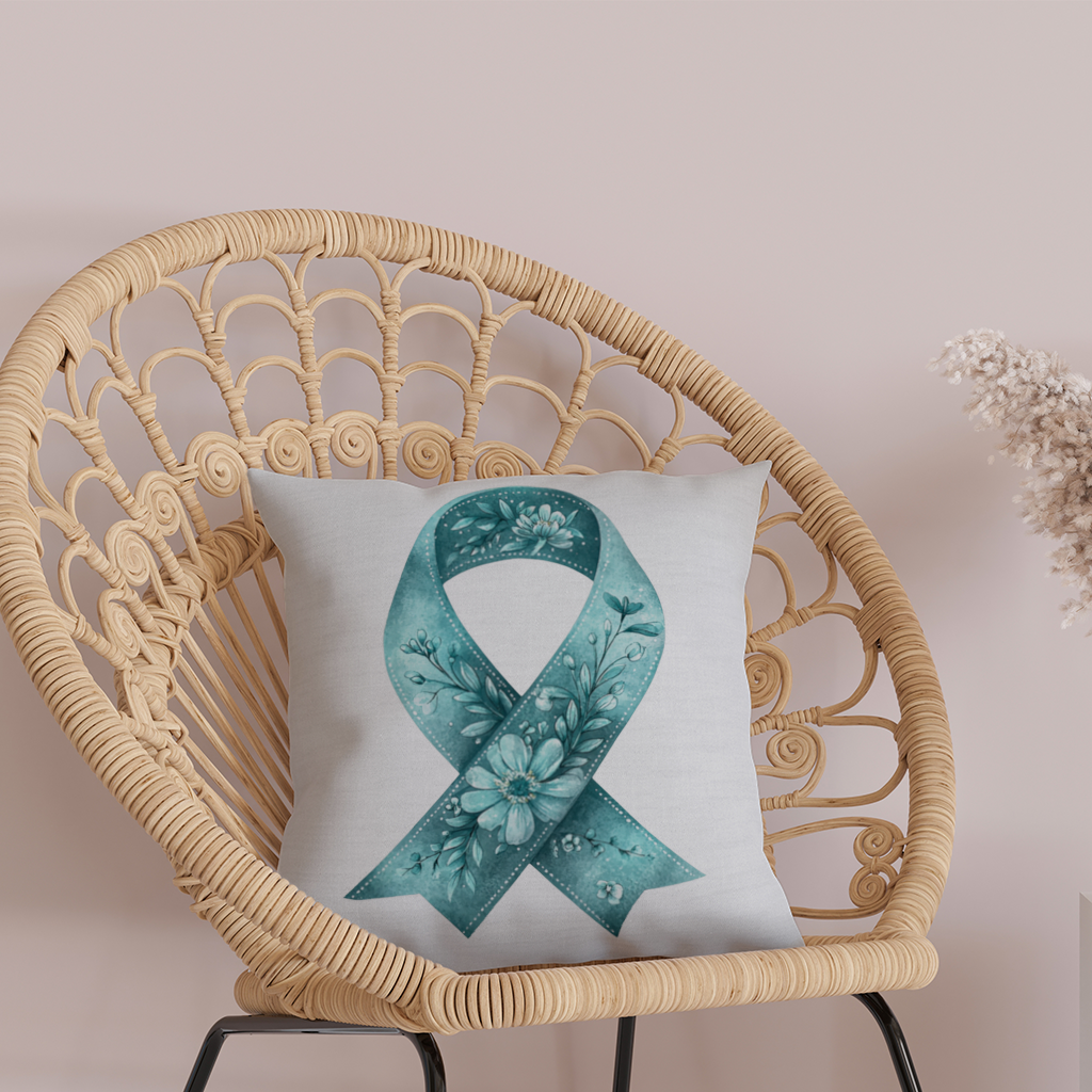 Turkuaz Çiçekli Farkındalık Kurdelesi Dekoratif Kırlent Kılıfı