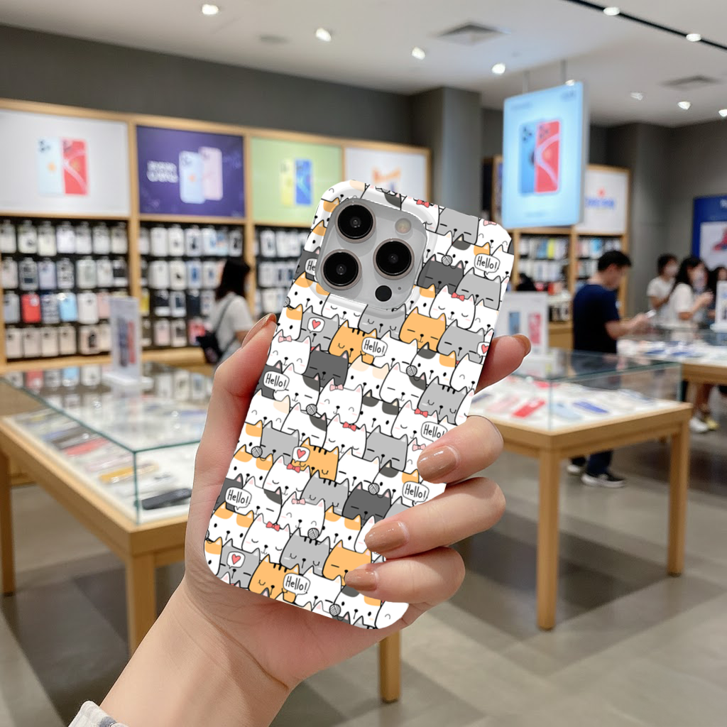Cute Cartoon Cats Pattern with Speech Bubbles iPhone 16 Pro and Pro Max Case