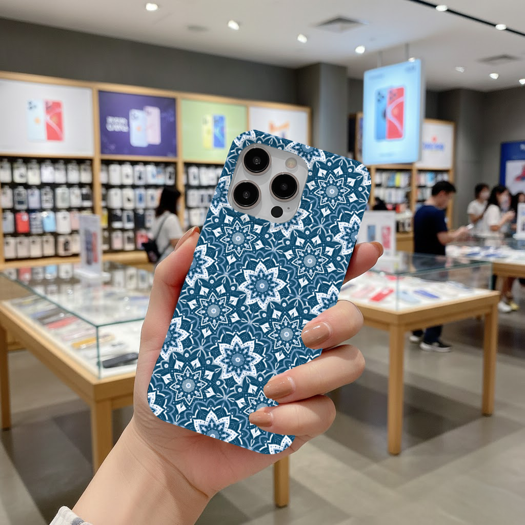 Elegant Blue Mandala Pattern iPhone 16 Pro and Pro Max Case
