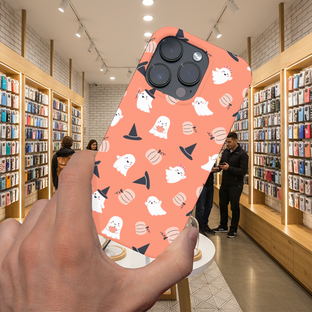 Şirin Balkabaklı ve Şapkalı Hayaletler iPhone 16 Pro ve Pro Max Kılıfı